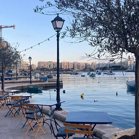 Malta Crown Guesthouse-2